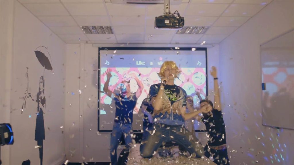 Screenshotter--2015filmwizerunkowySMTfromFilmpointonVimeo-1’11”