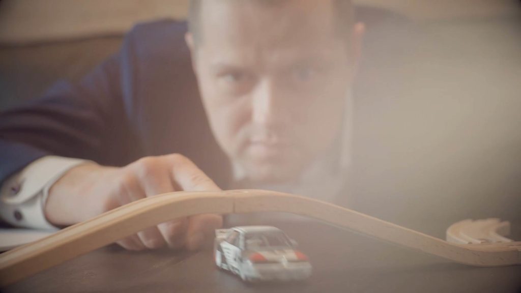 Screenshotter--2015filmwizerunkowyVGPVolkswagenGroupPolskaHRfromFilmpointonVimeo-2’10” (1)