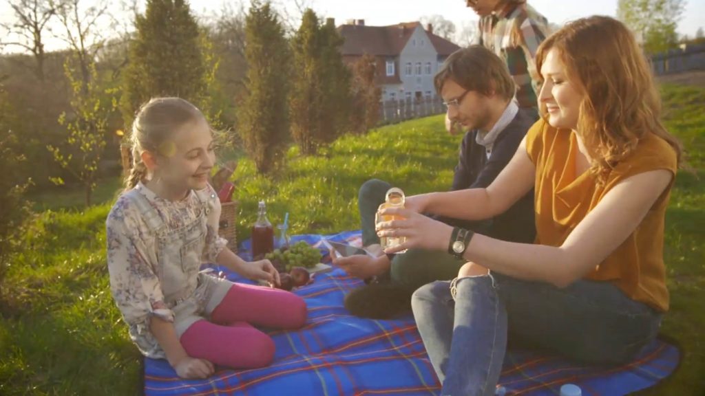 Screenshotter--2015spotTVDniOtwarteFunduszyEuropejskichfromFilmpointonVimeo-0’20”