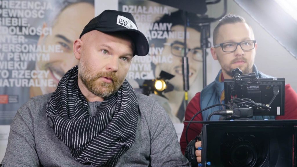 Screenshotter--2016spotwebGrupaJobcorporatevideofromFilmpointonVimeo-0’11”