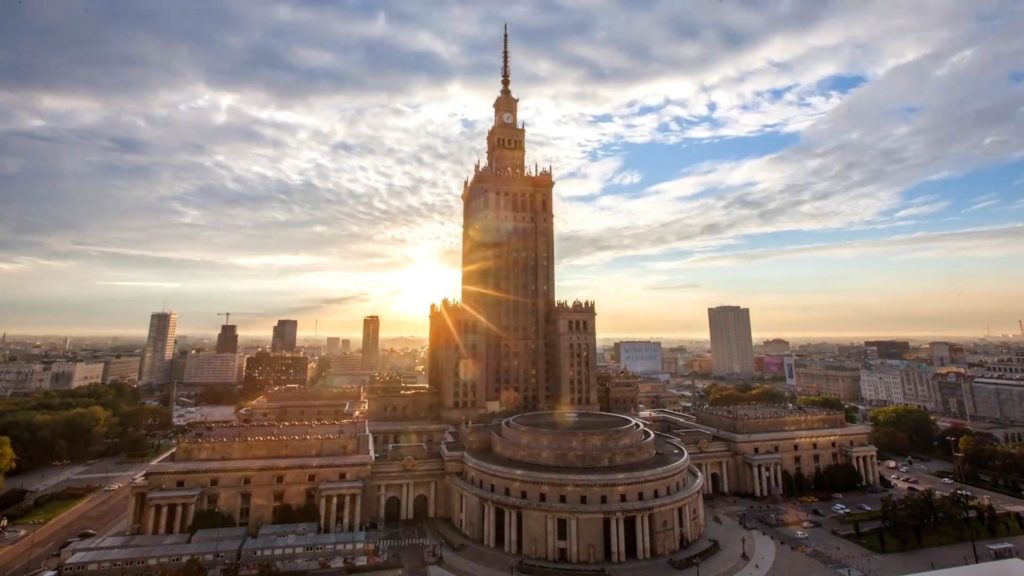 Screenshotter--2016spotwebWarsawTowersfromFilmpointonVimeo-0’02”