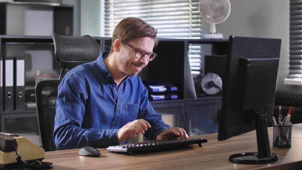 Screenshotter--Cludobrandvideo2018fromFilmpointonVimeo-1’05” (1)