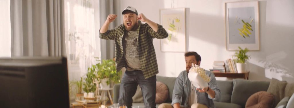 Screenshotter--IneaHiWayspotTVfromFilmpointonVimeo-0’11”