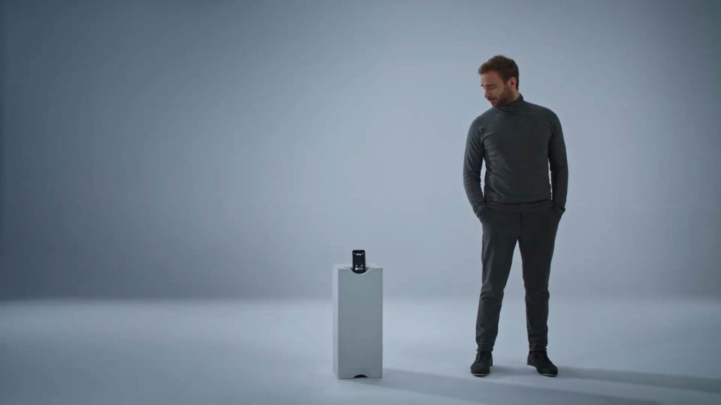 Screenshotter--LycamobileTVC30sfromFilmpointonVimeo-0’02”