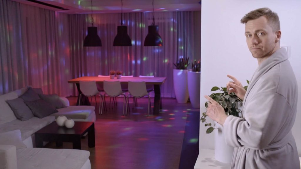 Screenshotter--MoodnodebrandvideofromFilmpointonVimeo-1’19”