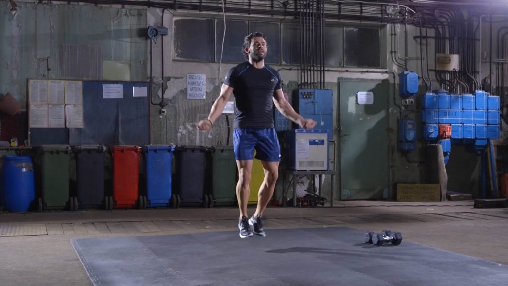 Screenshotter--Transformator90trailerfromFilmpointonVimeo-0’30”