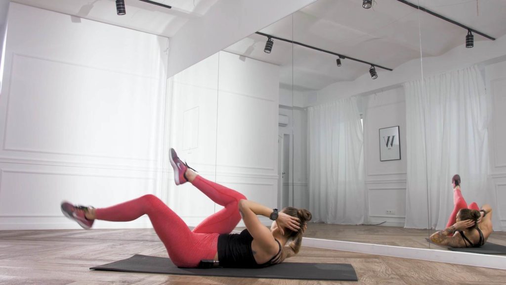 Screenshotter--WIMLfitnessvideoporadnikfromFilmpointonVimeo-2’35”